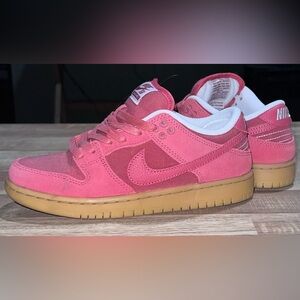 Nike SB Dunk Low Adobe In Youth Size 4 No
Box